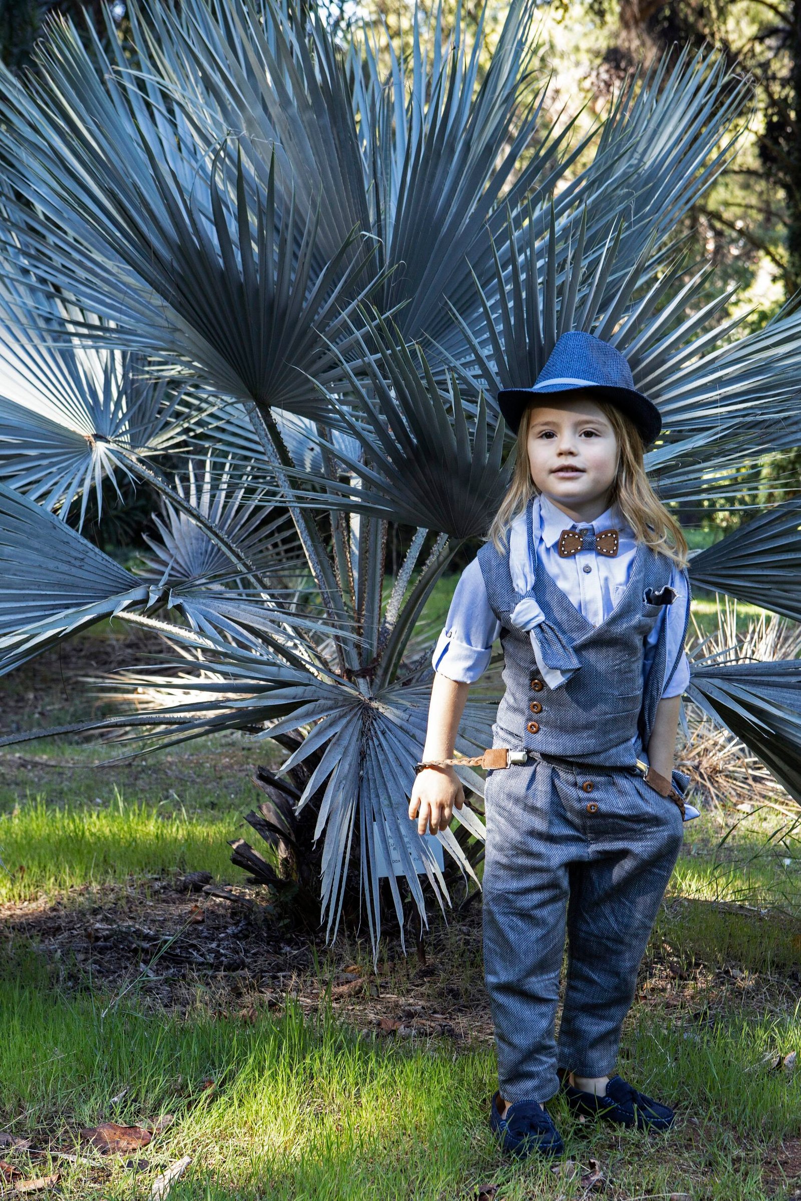 Κομψό σετ Βαπτιστικών ρούχων για αγόρι με αποχρώσεις του μπλε - Image 4