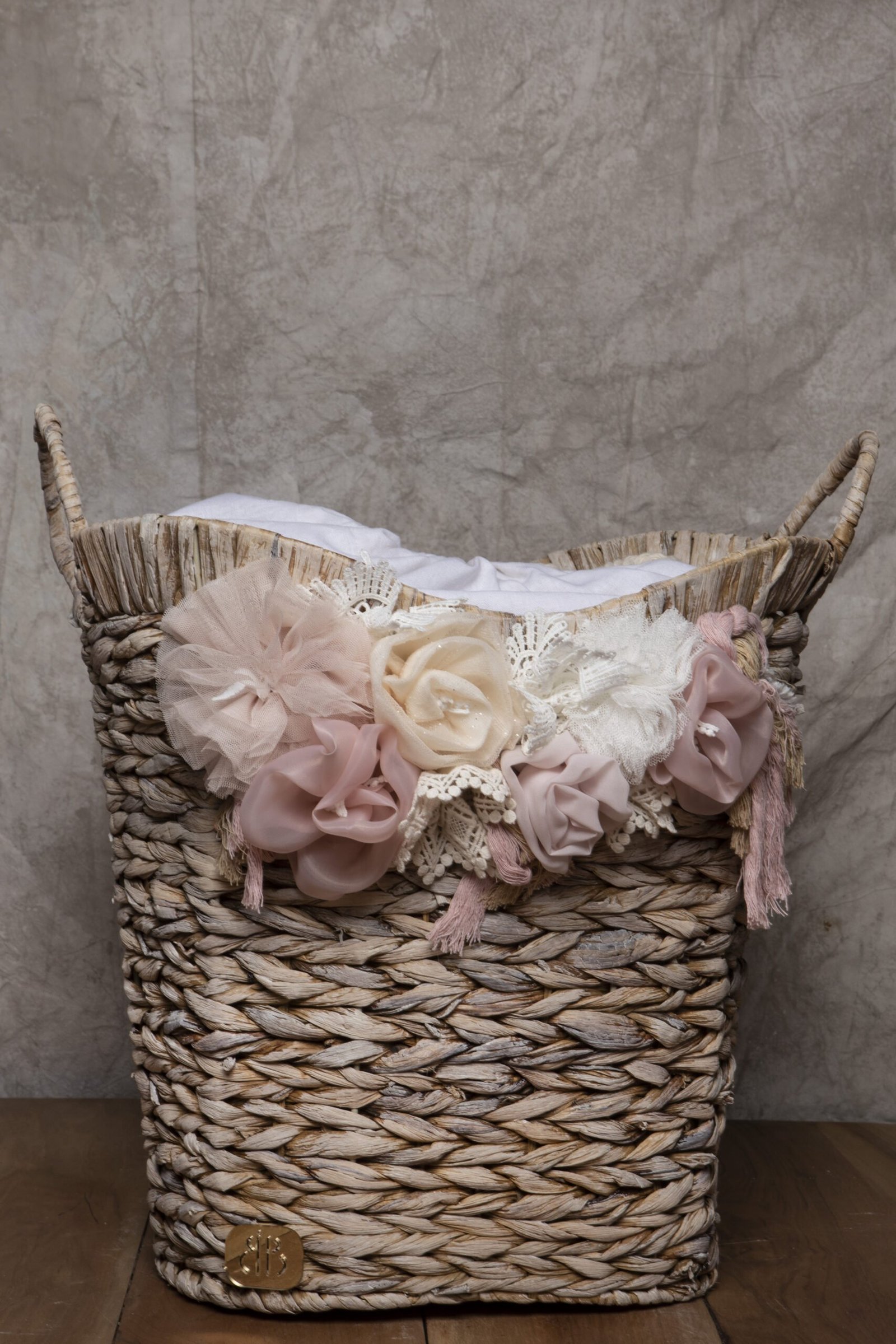 Ρομαντικό Σετ Βάπτισης με καλάθι Boho Floral - Image 4